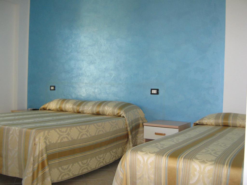 Bed And Breakfast Cirelli Scalea Pokoj fotografie
