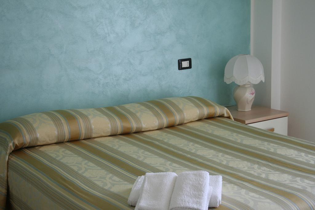 Bed And Breakfast Cirelli Scalea Pokoj fotografie